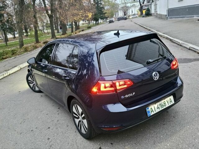 Синий Фольксваген Гольф, объемом двигателя 0 л и пробегом 77 тыс. км за 9300 $, фото 4 на Automoto.ua