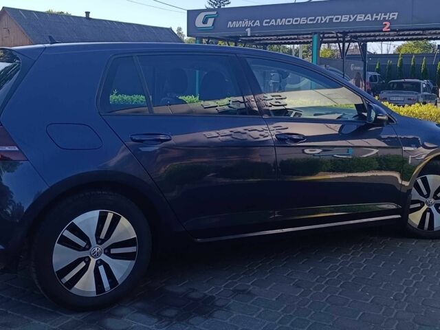 Синій Фольксваген Гольф, об'ємом двигуна 0 л та пробігом 165 тис. км за 8600 $, фото 5 на Automoto.ua