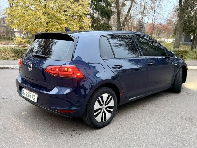 Синий Фольксваген Гольф, объемом двигателя 0 л и пробегом 77 тыс. км за 9300 $, фото 3 на Automoto.ua
