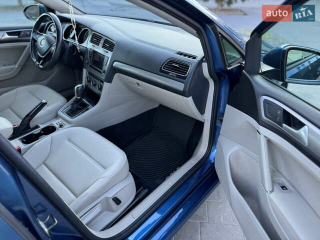 Синий Фольксваген Гольф, объемом двигателя 1.8 л и пробегом 92 тыс. км за 13500 $, фото 17 на Automoto.ua