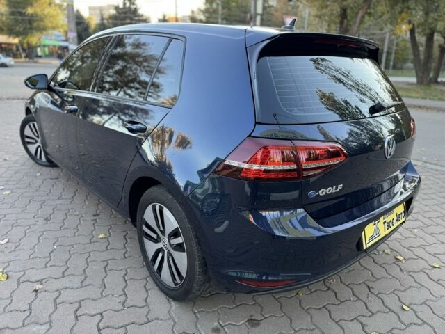Синий Фольксваген Гольф, объемом двигателя 0 л и пробегом 138 тыс. км за 9500 $, фото 3 на Automoto.ua