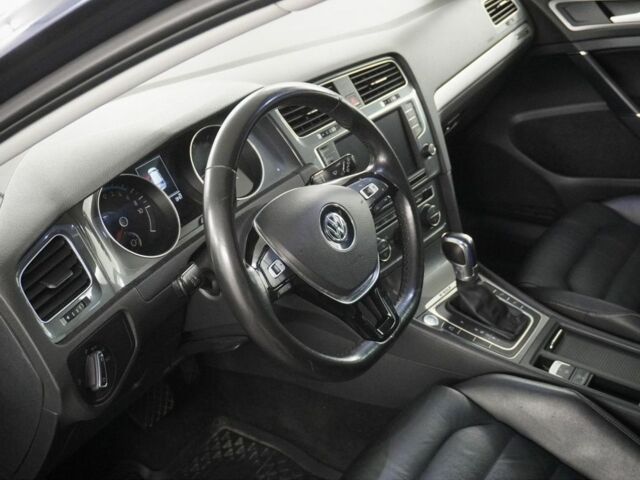 Синий Фольксваген Гольф, объемом двигателя 0 л и пробегом 87 тыс. км за 7999 $, фото 4 на Automoto.ua