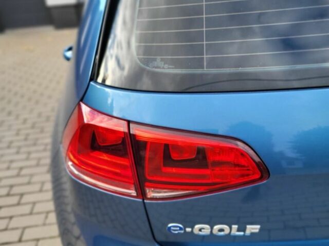 Фольксваген Гольф 2016 у Черкасах на Automoto.ua Синій Фольксваген Гольф, об'ємом двигуна 0 л та пробігом 100 тис. км за 8000 $, фото 9 на Automoto.ua