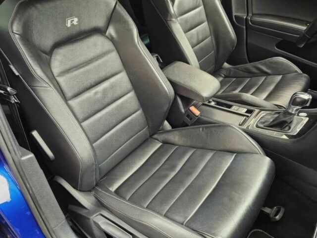 Синий Фольксваген Гольф, объемом двигателя 2 л и пробегом 109 тыс. км за 2900 $, фото 9 на Automoto.ua