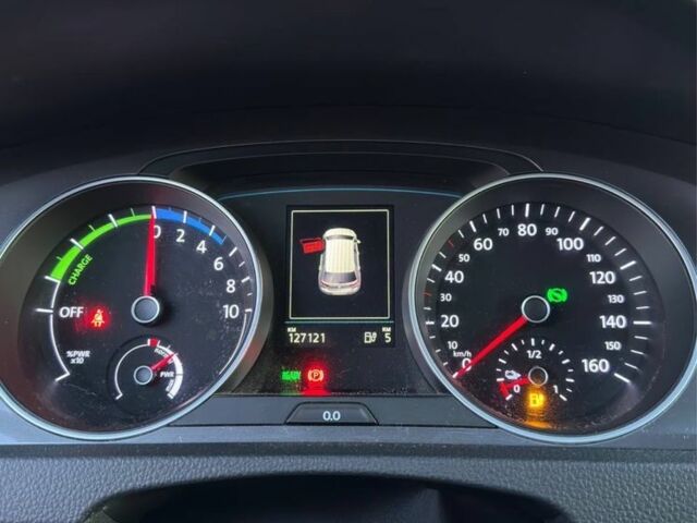 Синий Фольксваген Гольф, объемом двигателя 0 л и пробегом 127 тыс. км за 9300 $, фото 3 на Automoto.ua