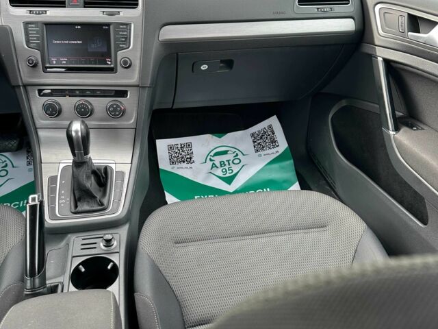 Синій Фольксваген Гольф, об'ємом двигуна 1.8 л та пробігом 185 тис. км за 10900 $, фото 8 на Automoto.ua