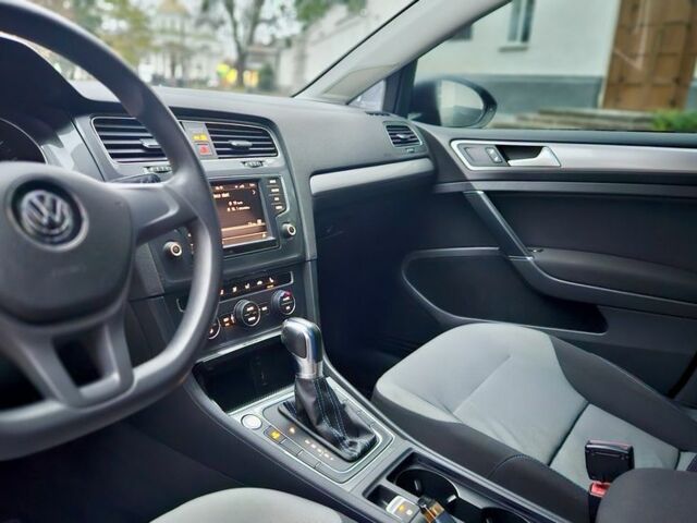 Синий Фольксваген Гольф, объемом двигателя 0 л и пробегом 77 тыс. км за 9300 $, фото 10 на Automoto.ua