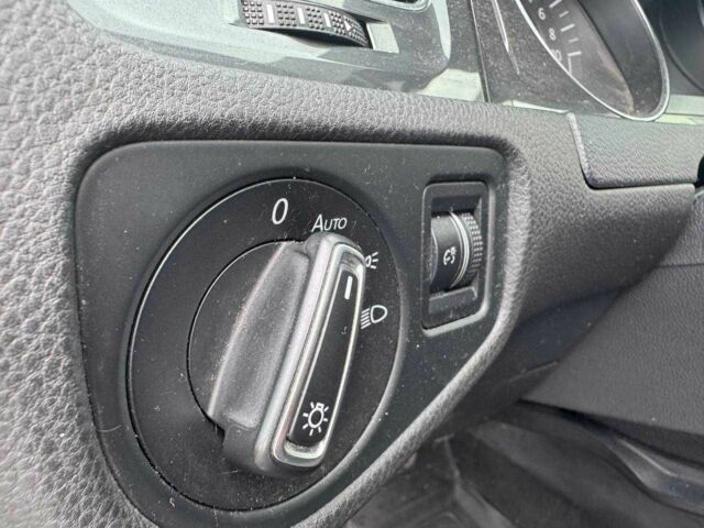 Синий Фольксваген Гольф, объемом двигателя 0 л и пробегом 128 тыс. км за 7990 $, фото 17 на Automoto.ua