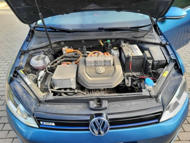 Фольксваген Гольф 2016 у Черкасах на Automoto.ua Синій Фольксваген Гольф, об'ємом двигуна 0 л та пробігом 100 тис. км за 8000 $, фото 11 на Automoto.ua