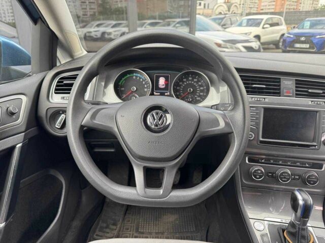 Синий Фольксваген Гольф, объемом двигателя 0 л и пробегом 128 тыс. км за 7990 $, фото 14 на Automoto.ua