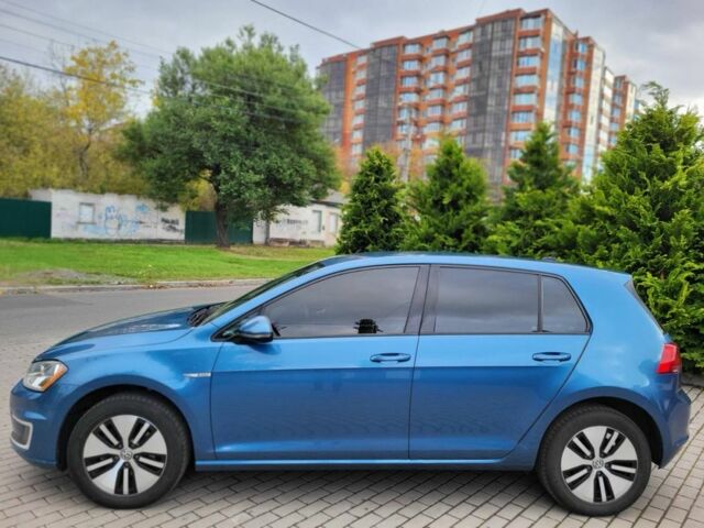 Фольксваген Гольф 2016 у Черкасах на Automoto.ua Синій Фольксваген Гольф, об'ємом двигуна 0 л та пробігом 100 тис. км за 8000 $, фото 6 на Automoto.ua