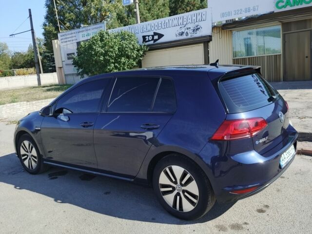 Синий Фольксваген Гольф, объемом двигателя 0 л и пробегом 98 тыс. км за 9500 $, фото 3 на Automoto.ua