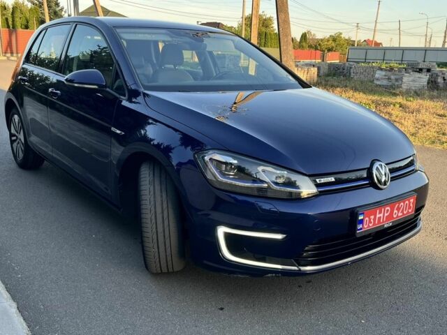 Синий Фольксваген Гольф, объемом двигателя 0 л и пробегом 110 тыс. км за 13000 $, фото 5 на Automoto.ua