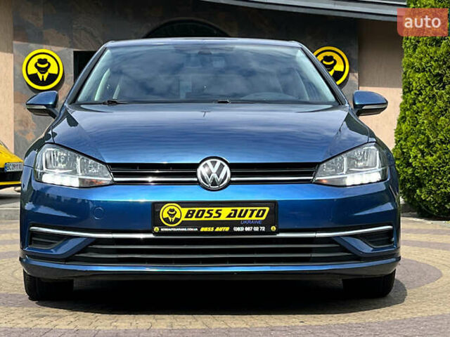 Синий Фольксваген Гольф, объемом двигателя 1.8 л и пробегом 105 тыс. км за 12999 $, фото 1 на Automoto.ua
