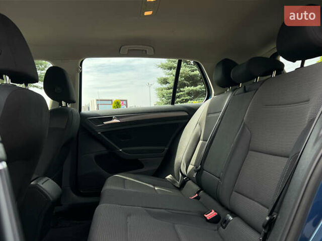 Синий Фольксваген Гольф, объемом двигателя 1.8 л и пробегом 105 тыс. км за 12999 $, фото 11 на Automoto.ua