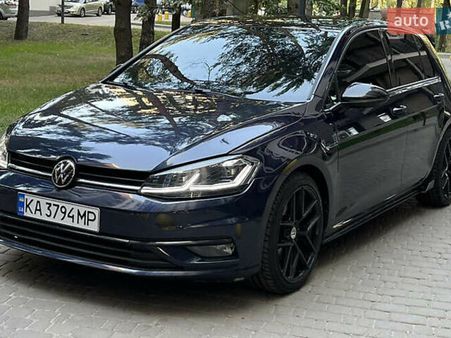 Синий Фольксваген Гольф, объемом двигателя 1.8 л и пробегом 87 тыс. км за 14000 $, фото 4 на Automoto.ua