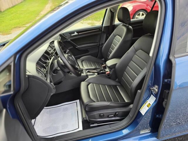 Синій Фольксваген Гольф, об'ємом двигуна 1.8 л та пробігом 54 тис. км за 4000 $, фото 6 на Automoto.ua