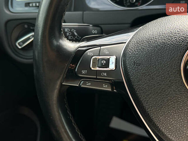 Синий Фольксваген Гольф, объемом двигателя 1.8 л и пробегом 105 тыс. км за 12999 $, фото 20 на Automoto.ua