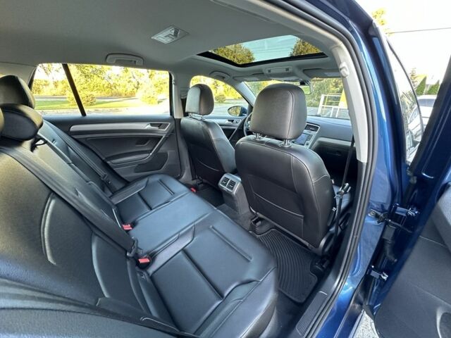 Синий Фольксваген Гольф, объемом двигателя 1.8 л и пробегом 112 тыс. км за 11900 $, фото 13 на Automoto.ua