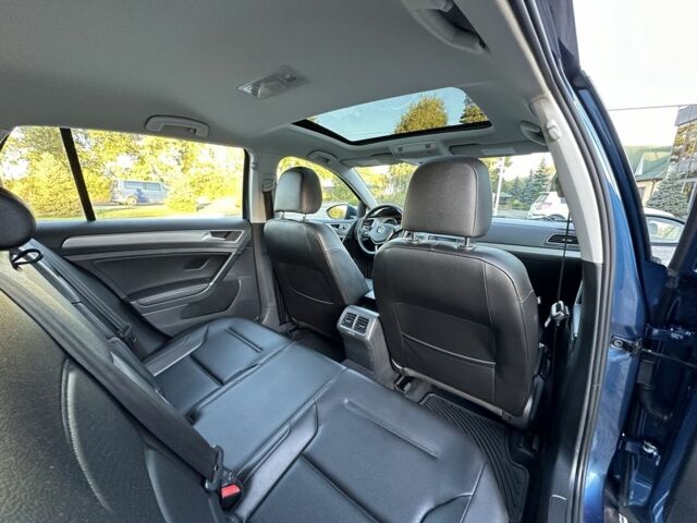 Синий Фольксваген Гольф, объемом двигателя 1.8 л и пробегом 112 тыс. км за 11900 $, фото 15 на Automoto.ua