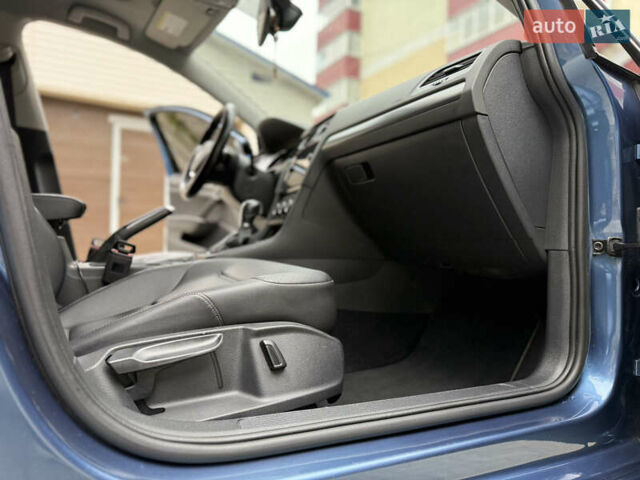 Синий Фольксваген Гольф, объемом двигателя 1.8 л и пробегом 115 тыс. км за 13800 $, фото 10 на Automoto.ua