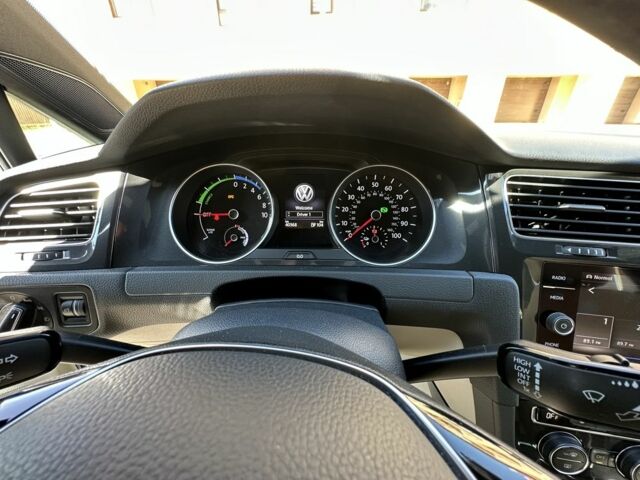 Синий Фольксваген Гольф, объемом двигателя 0 л и пробегом 43 тыс. км за 14800 $, фото 5 на Automoto.ua