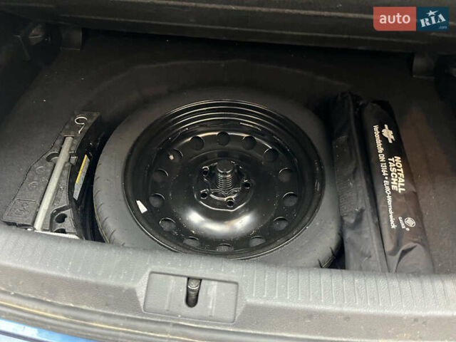 Синій Фольксваген Гольф, об'ємом двигуна 1.8 л та пробігом 58 тис. км за 15200 $, фото 36 на Automoto.ua