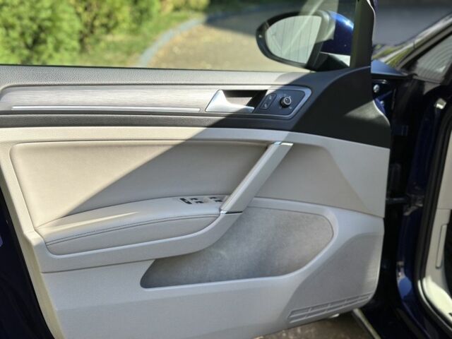 Синій Фольксваген Гольф, об'ємом двигуна 0 л та пробігом 120 тис. км за 14999 $, фото 5 на Automoto.ua