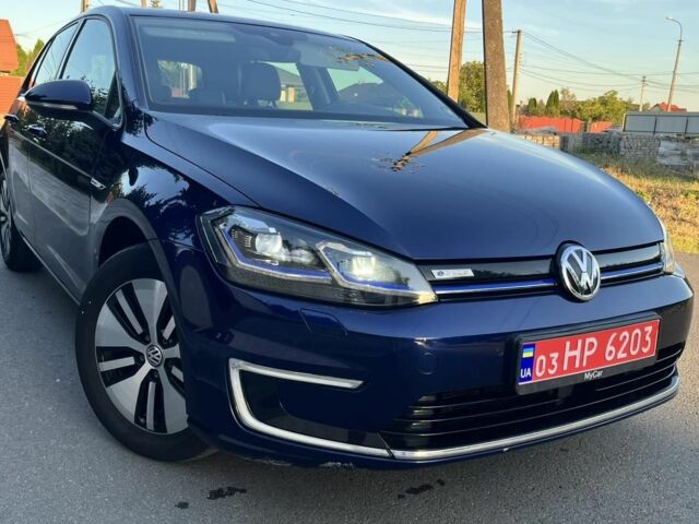 Синий Фольксваген Гольф, объемом двигателя 0 л и пробегом 110 тыс. км за 13000 $, фото 2 на Automoto.ua
