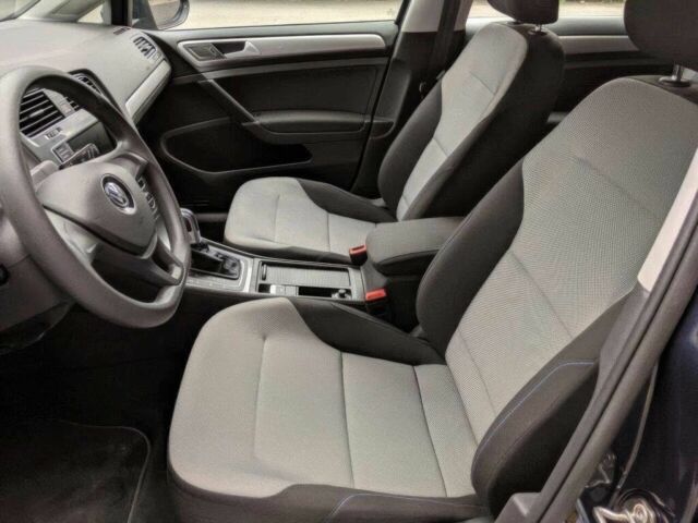 Синій Фольксваген Гольф, об'ємом двигуна 0 л та пробігом 66 тис. км за 3950 $, фото 6 на Automoto.ua