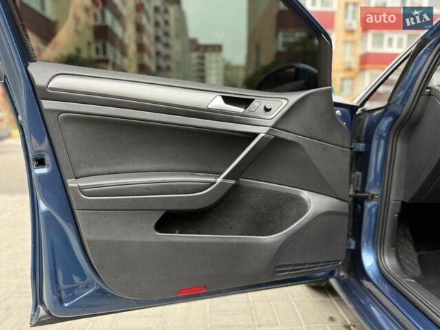 Синий Фольксваген Гольф, объемом двигателя 1.8 л и пробегом 115 тыс. км за 13800 $, фото 8 на Automoto.ua