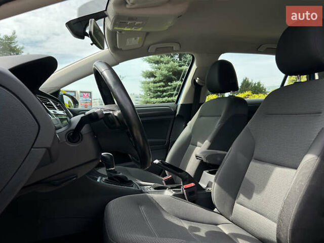 Синий Фольксваген Гольф, объемом двигателя 1.8 л и пробегом 105 тыс. км за 12999 $, фото 16 на Automoto.ua