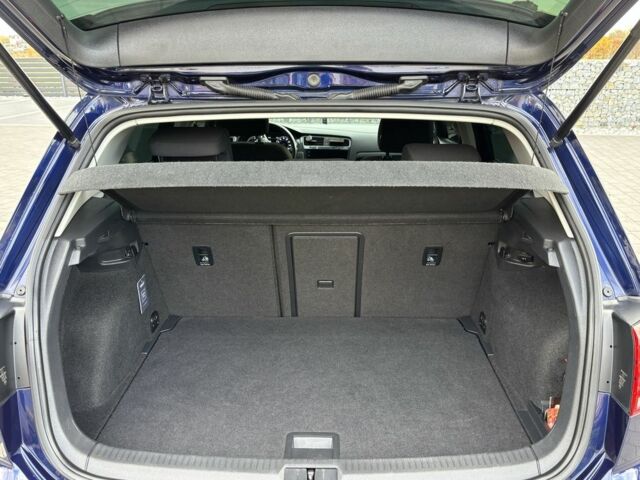 Синий Фольксваген Гольф, объемом двигателя 0 л и пробегом 179 тыс. км за 11500 $, фото 6 на Automoto.ua