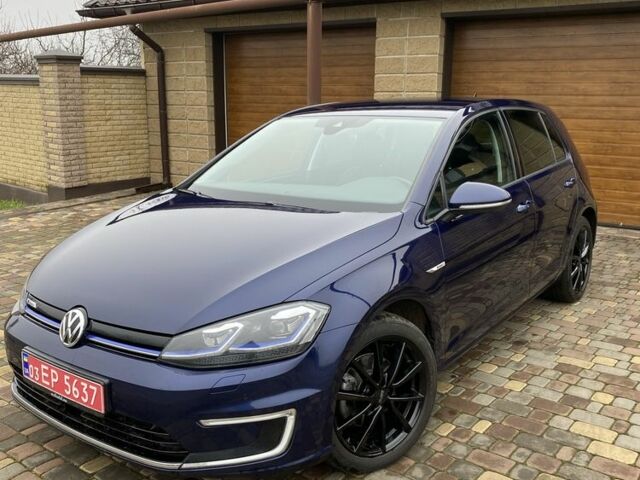 Синий Фольксваген Гольф, объемом двигателя 0 л и пробегом 173 тыс. км за 12500 $, фото 2 на Automoto.ua