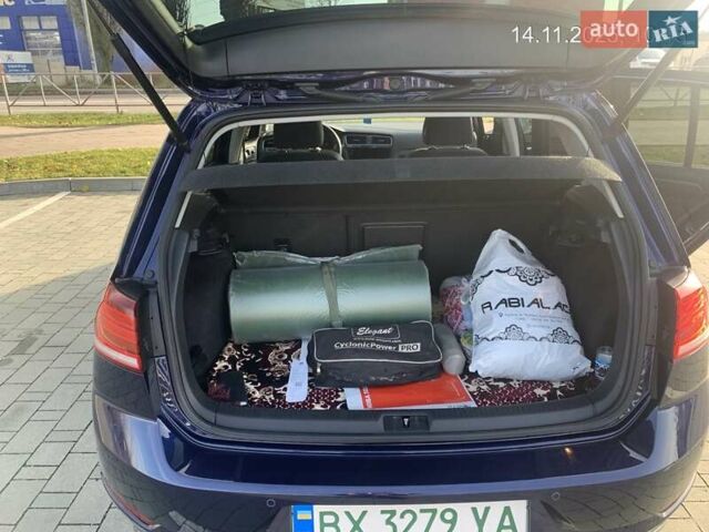 Синий Фольксваген Гольф, объемом двигателя 0 л и пробегом 47 тыс. км за 12500 $, фото 14 на Automoto.ua