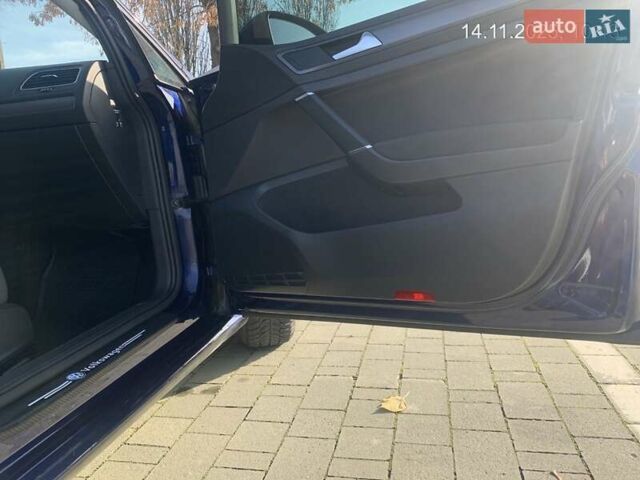 Синий Фольксваген Гольф, объемом двигателя 0 л и пробегом 47 тыс. км за 12500 $, фото 10 на Automoto.ua