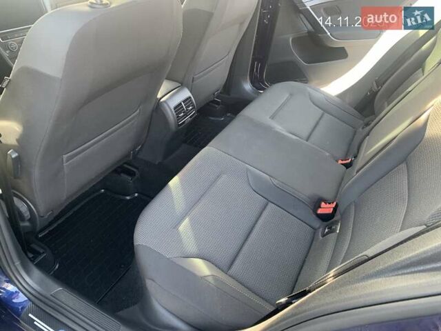 Синий Фольксваген Гольф, объемом двигателя 0 л и пробегом 47 тыс. км за 12500 $, фото 16 на Automoto.ua