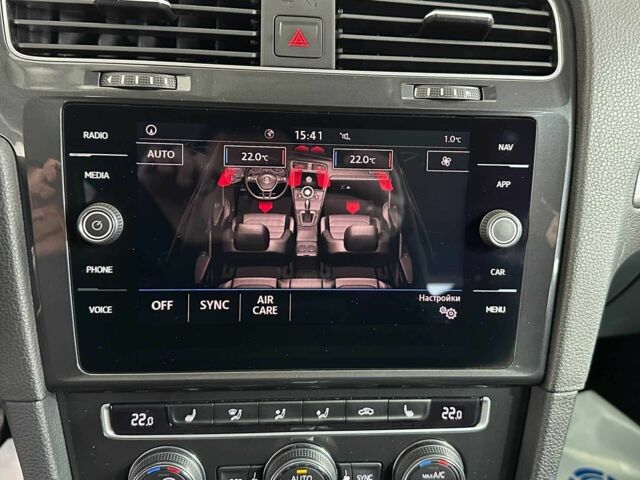 Синий Фольксваген Гольф, объемом двигателя 1.6 л и пробегом 217 тыс. км за 16950 $, фото 22 на Automoto.ua