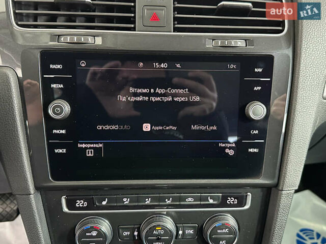 Синий Фольксваген Гольф, объемом двигателя 1.6 л и пробегом 217 тыс. км за 16950 $, фото 26 на Automoto.ua