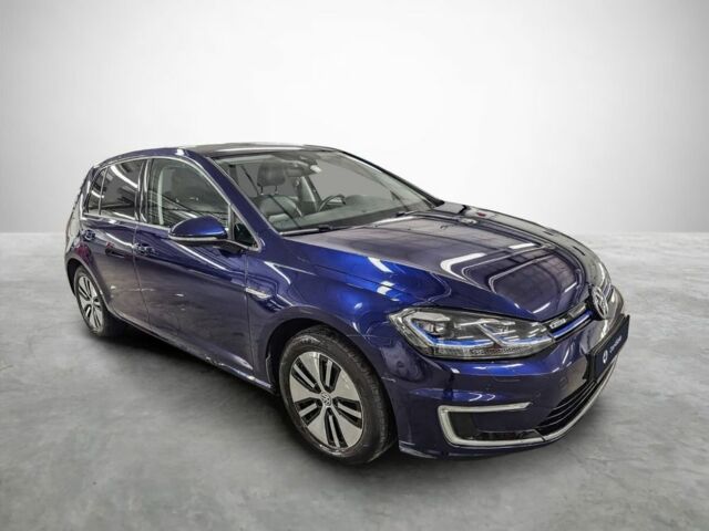 Синий Фольксваген Гольф, объемом двигателя 0 л и пробегом 115 тыс. км за 12300 $, фото 3 на Automoto.ua