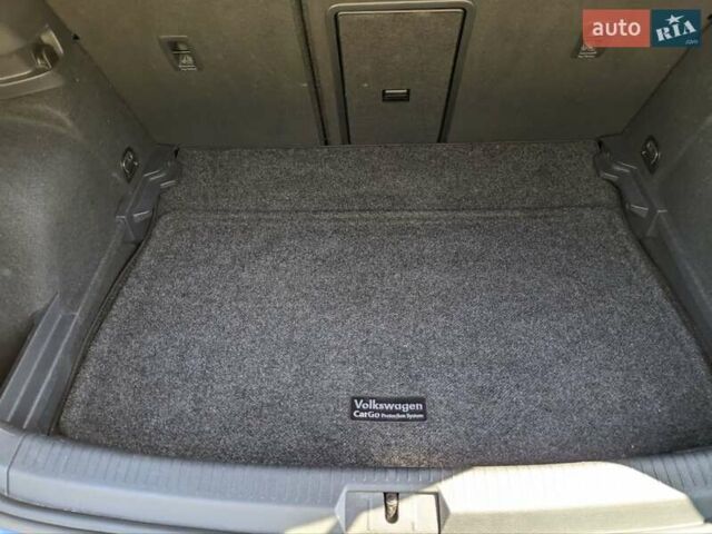 Синій Фольксваген Гольф, об'ємом двигуна 1.8 л та пробігом 95 тис. км за 18000 $, фото 30 на Automoto.ua