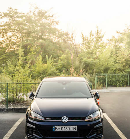 Синий Фольксваген Гольф, объемом двигателя 1.98 л и пробегом 123 тыс. км за 26500 $, фото 1 на Automoto.ua