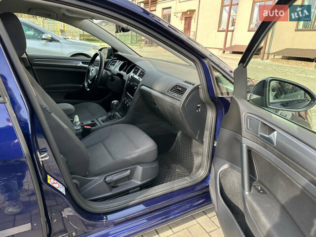 Синій Фольксваген Гольф, об'ємом двигуна 1.4 л та пробігом 77 тис. км за 18000 $, фото 4 на Automoto.ua