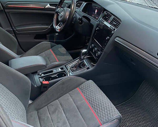 Синий Фольксваген Гольф, объемом двигателя 1.98 л и пробегом 123 тыс. км за 26500 $, фото 14 на Automoto.ua