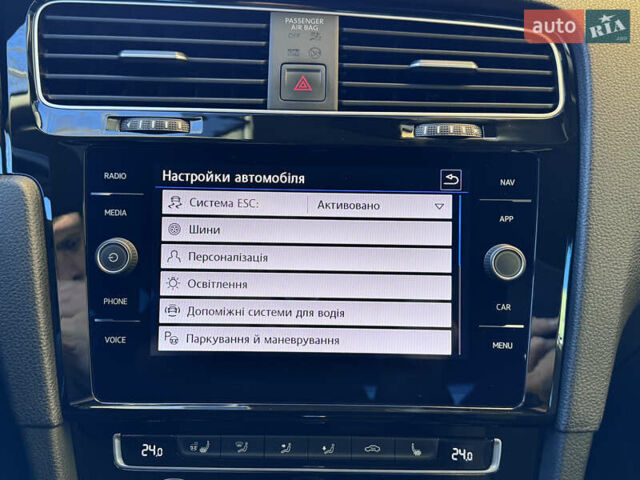 Синий Фольксваген Гольф, объемом двигателя 1.4 л и пробегом 77 тыс. км за 20777 $, фото 29 на Automoto.ua