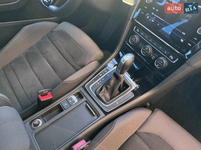 Синий Фольксваген Гольф, объемом двигателя 1.4 л и пробегом 77 тыс. км за 20777 $, фото 18 на Automoto.ua