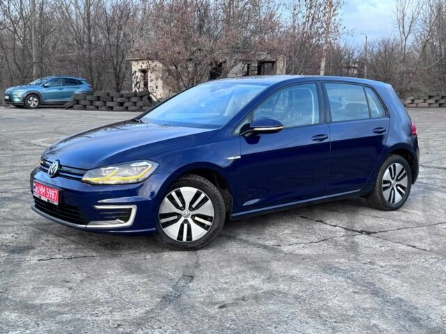 Синий Фольксваген Гольф, объемом двигателя 0 л и пробегом 105 тыс. км за 13200 $, фото 5 на Automoto.ua