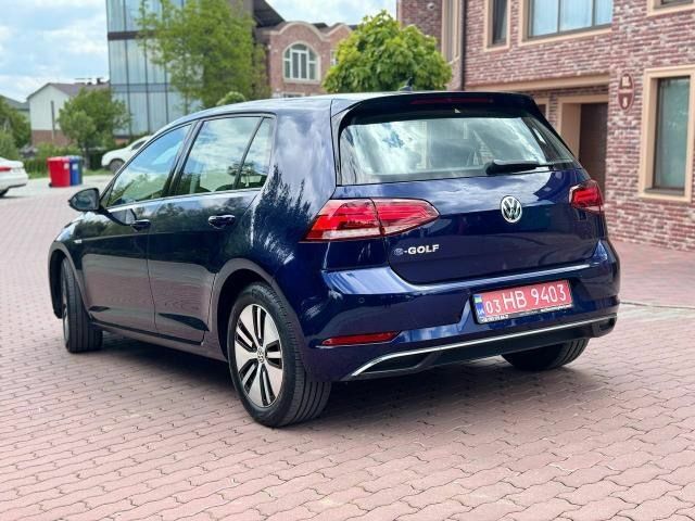 Фольксваген Гольф 2019 в Черновцах на Automoto.ua Синий Фольксваген Гольф, объемом двигателя 0 л и пробегом 140 тыс. км за 11500 $, фото 4 на Automoto.ua