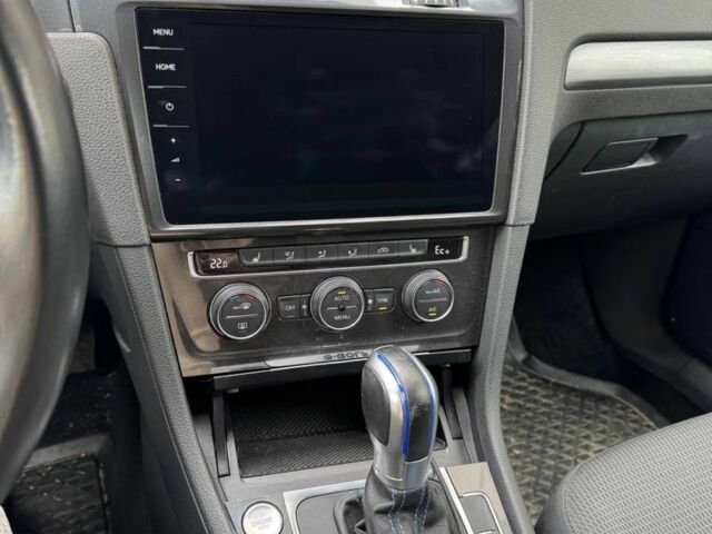 Синий Фольксваген Гольф, объемом двигателя 0 л и пробегом 72 тыс. км за 13000 $, фото 6 на Automoto.ua