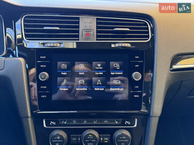 Синий Фольксваген Гольф, объемом двигателя 1.4 л и пробегом 77 тыс. км за 20777 $, фото 32 на Automoto.ua